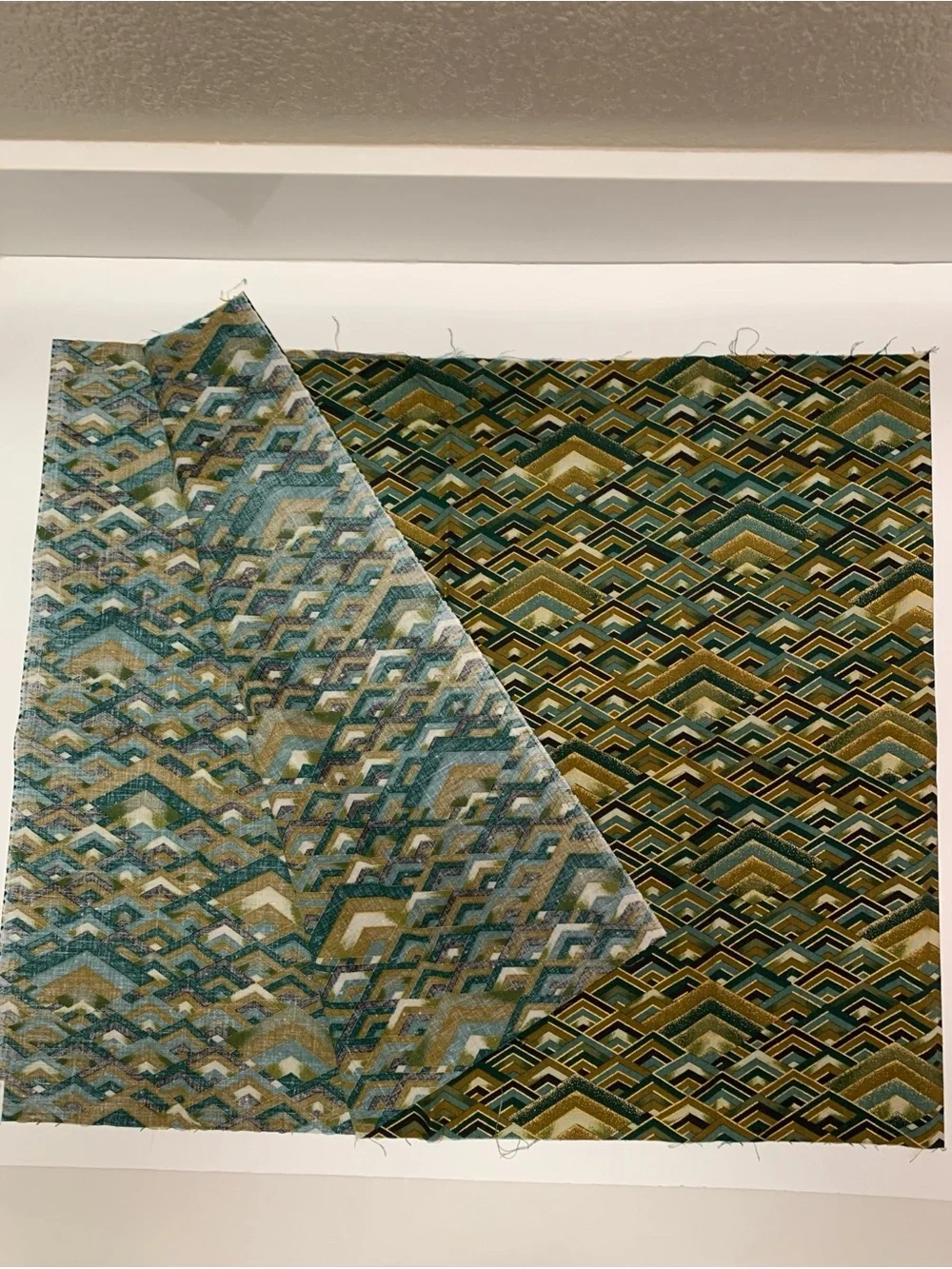 Hi Fashion Fabrics Art Deco Cotton Remnant Quilt Scraps Gold, Green, Black